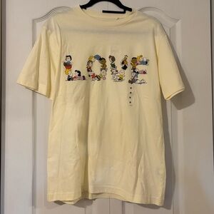NWT Peanuts Uniqlo LOVE T-Shirt